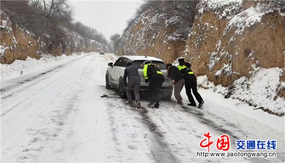 洼雪村交通新闻更新，现代化交通网络重塑乡村风采